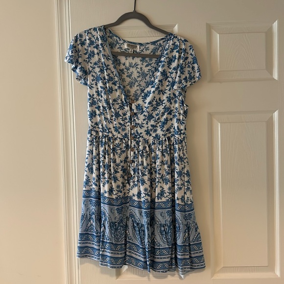 Sundress - Picture 1 of 2